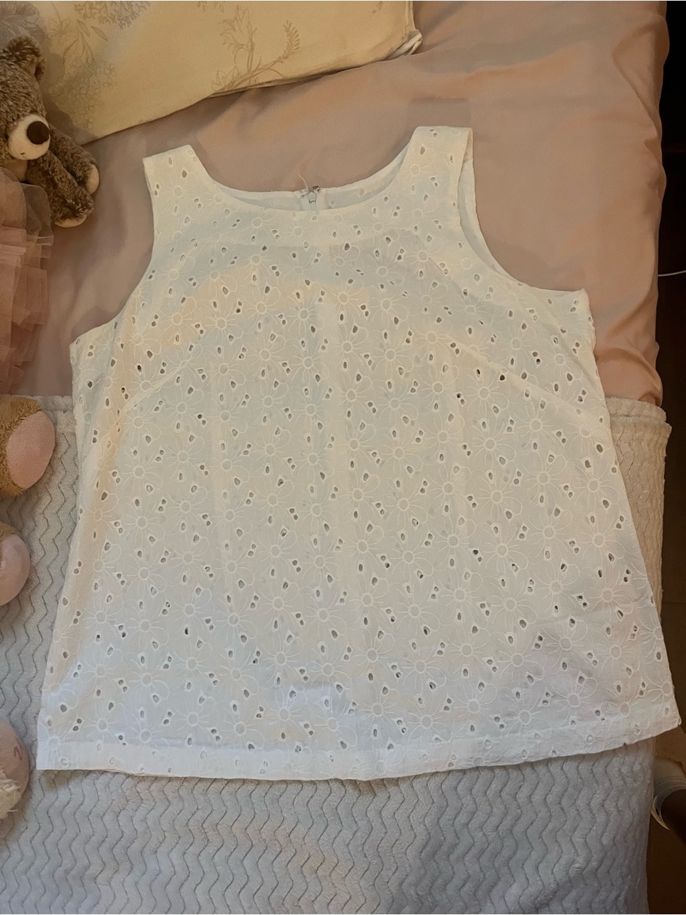 Western Style White Eyelet Tank Top